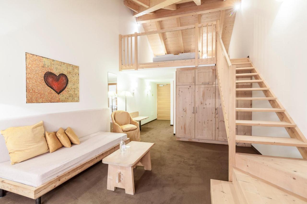 Hotel Bad Schoergau Sarentino Buitenkant foto